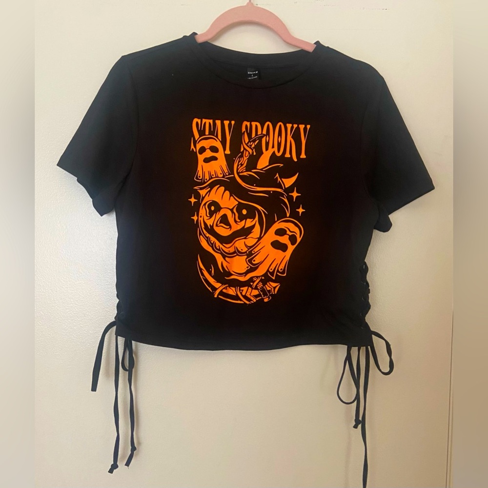 SHEIN Black and Orange Graphic Tee